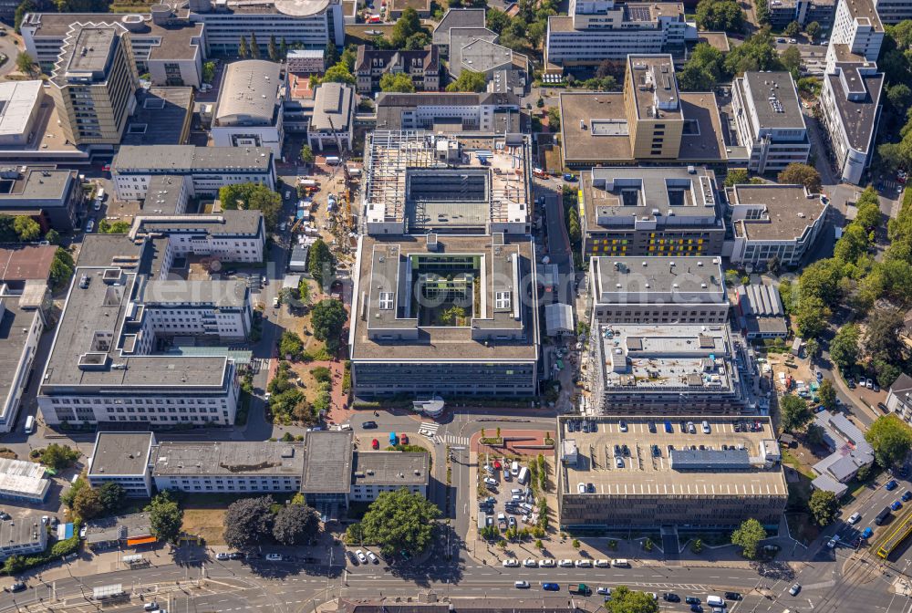 Essen from the bird's eye view: Construction site for a new extension of the children's clinic on the clinic grounds of the hospital University Hospital Essen in the district Holsterhausen in Essen in the state North Rhine-Westphalia, Germany