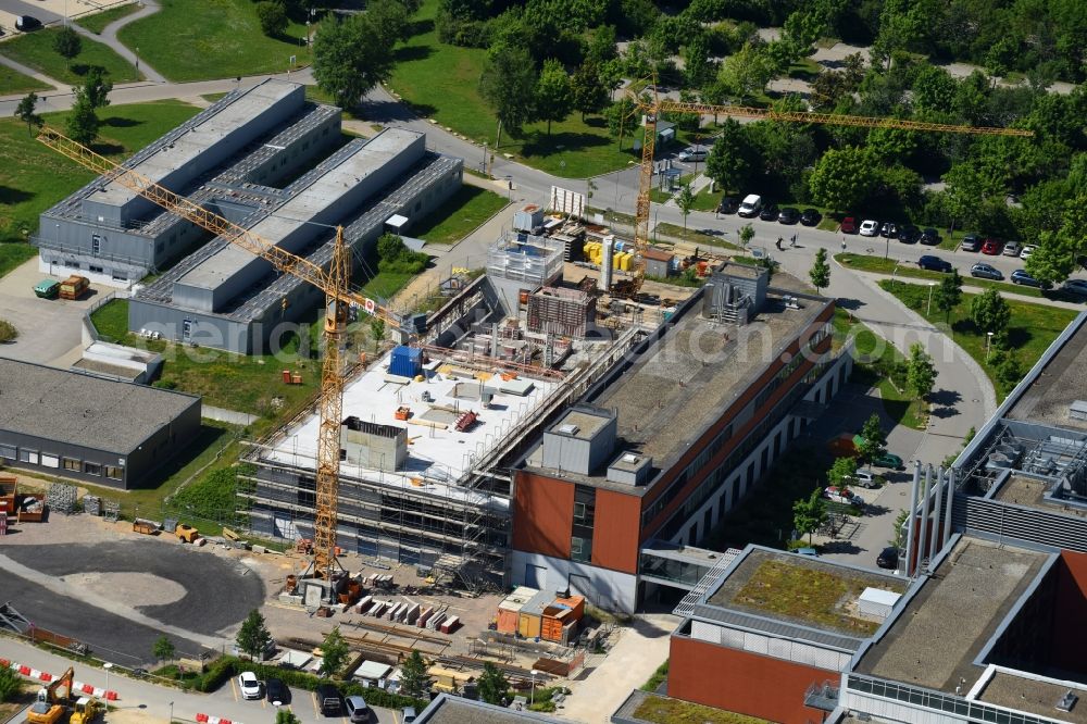 Aerial image Regensburg - Construction site for a new extension to the hospital grounds Universitaetsklinikum Regensburg on Franz-Josef-Strauss-Allee in Regensburg in the state Bavaria, Germany