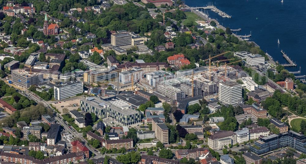 Aerial image Kiel - Construction site for a new extension to the hospital grounds Universitaetsklinikum Schleswig-Holstein in Kiel in the state Schleswig-Holstein, Germany