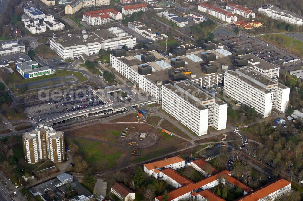 Göttingen from above - Construction site for a new extension to the hospital grounds Universitaetsmedizin (UMG) in Goettingen in the state Lower Saxony, Germany