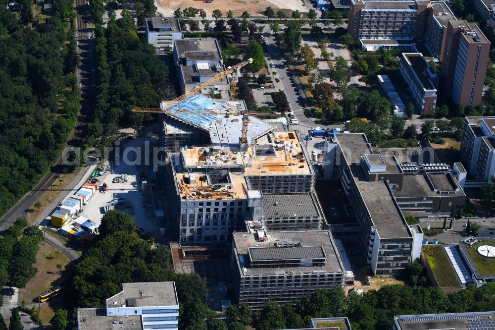 Aerial image Karlsruhe - Construction site for a new extension to the hospital grounds St. Vincentius-Kliniken gAG on Steinhaeuserstrasse in the district Suedweststadt in Karlsruhe in the state Baden-Wurttemberg, Germany