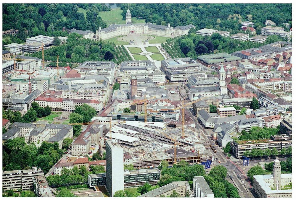 Aerial image Karlsruhe - Construction site building of the shopping center Ettlinger Tor Karlsruhe an der Karl-Friedrich-Strasse in Karlsruhe in the state Baden-Wuerttemberg, Germany