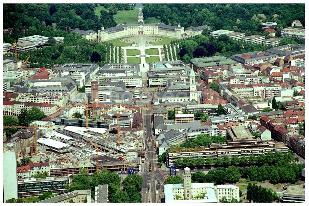 Karlsruhe from the bird's eye view: Construction site building of the shopping center Ettlinger Tor Karlsruhe an der Karl-Friedrich-Strasse in Karlsruhe in the state Baden-Wuerttemberg, Germany