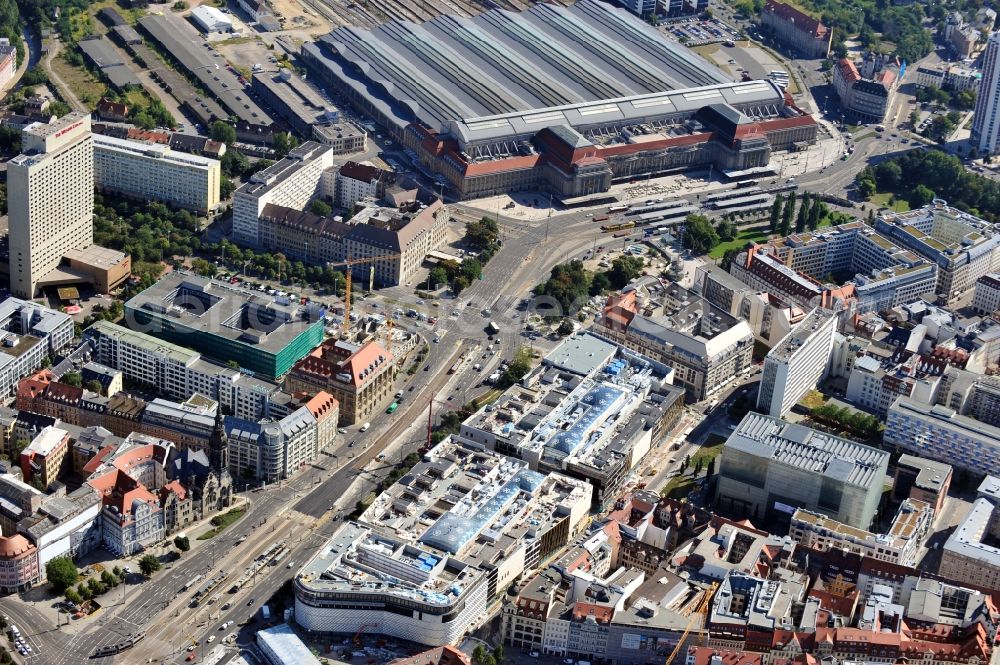 Aerial image Leipzig - View of construction site of the shopping center Hoefe am Bruehl in Leipzig in Saxony