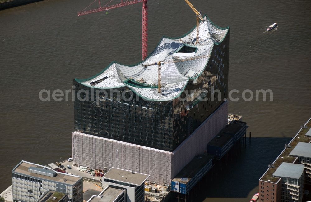 Aerial image Hamburg - Construction site of the Elbe Philharmonic Hall on the banks of the Elbe in the warehouse district of Hamburg