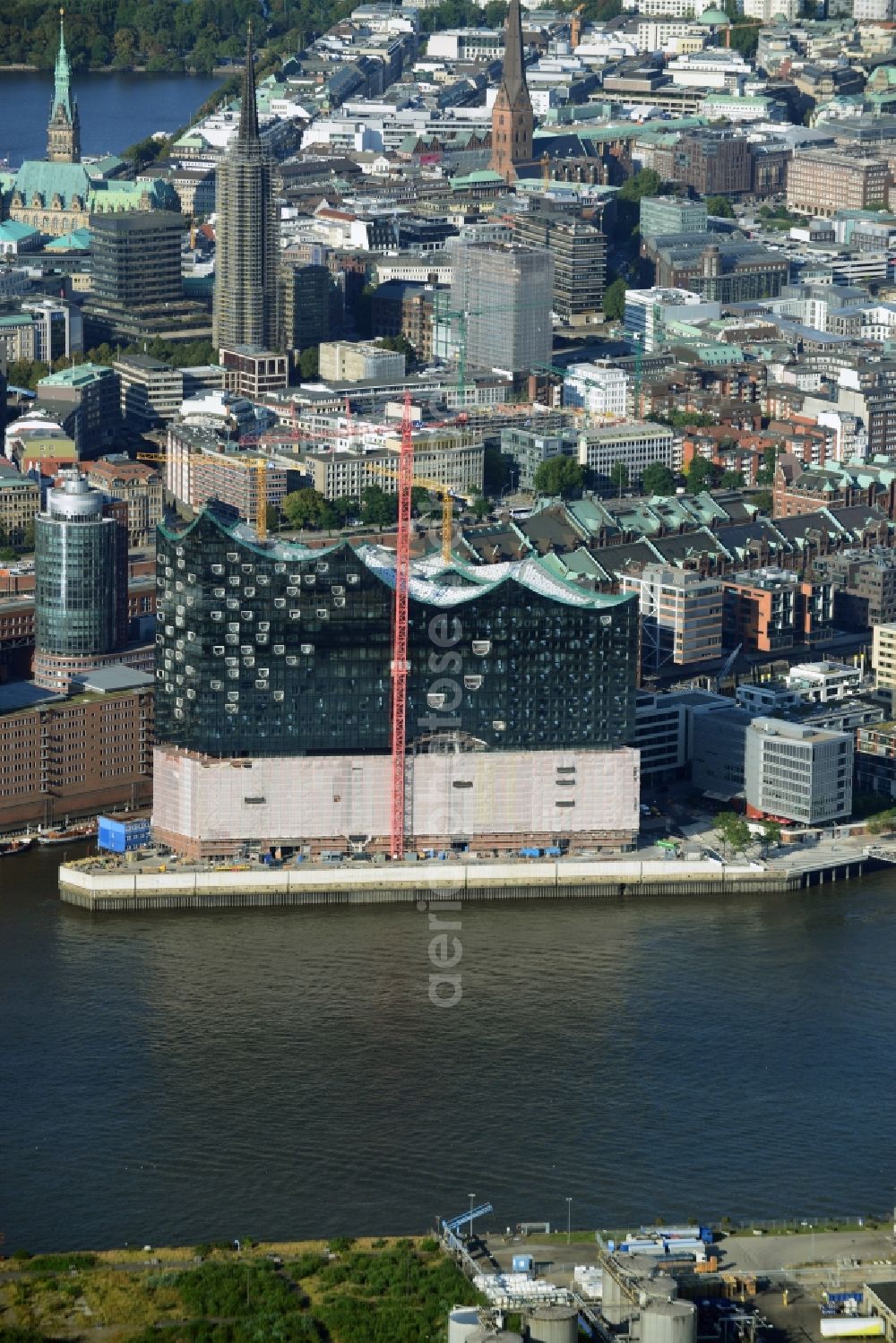 Aerial image Hamburg - Construction site of the Elbe Philharmonic Hall on the banks of the Elbe in the warehouse district of Hamburg