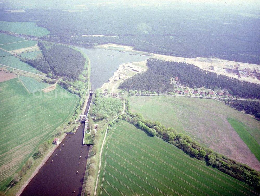 Aerial image Niegripp - Baustelle am Elbe - Havel - Kanal vor der Schleuse Niegripp am Wasserstraßenkreuz Magdeburg.