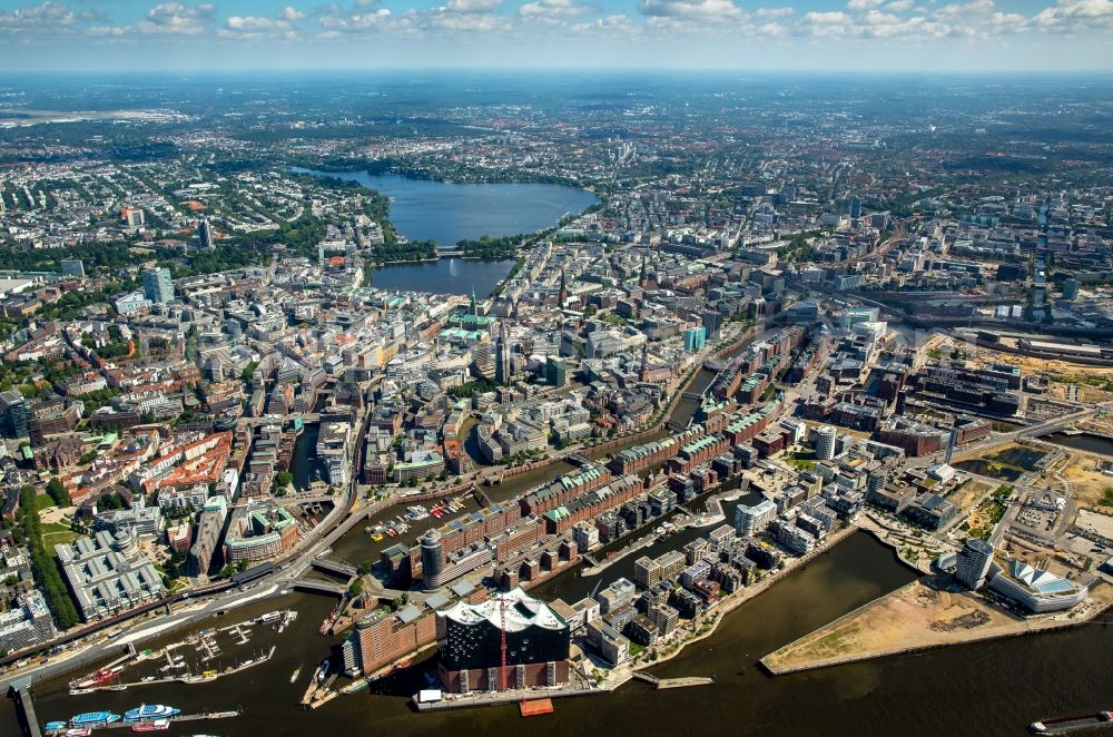 Hamburg from the bird's eye view: The Elbe Philharmonic Hall on the river bank of the Elbe in Hamburg. The building in the district HafenCity is still in process of construction