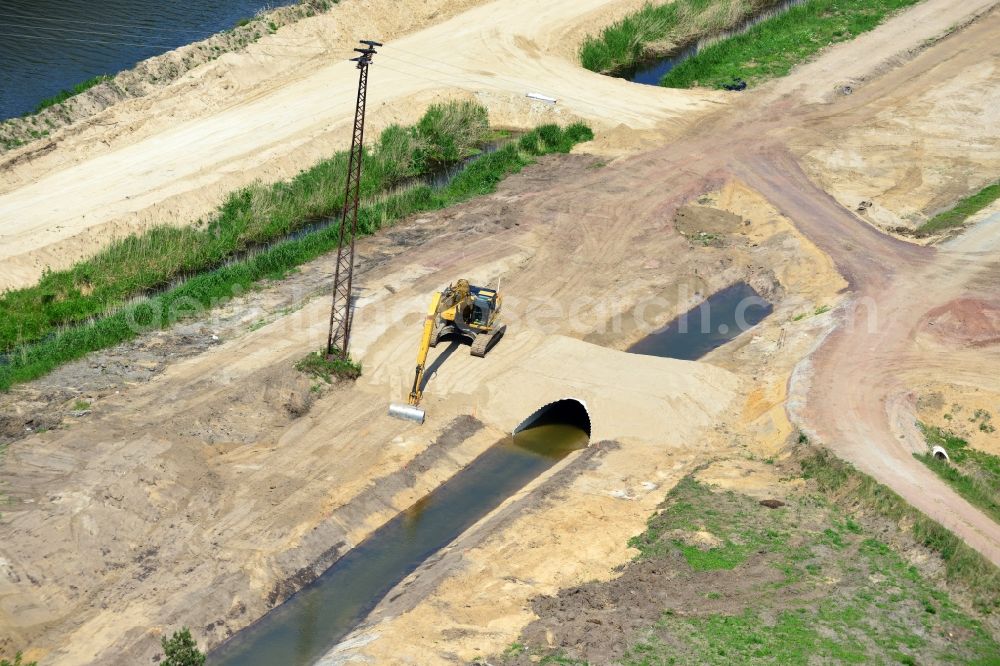 Ihleburg from the bird's eye view: Construction site for irrigation and drainage channel works on the banks of the Elbe-Havel canal at Ihleburg in the state of Saxony-Anhalt