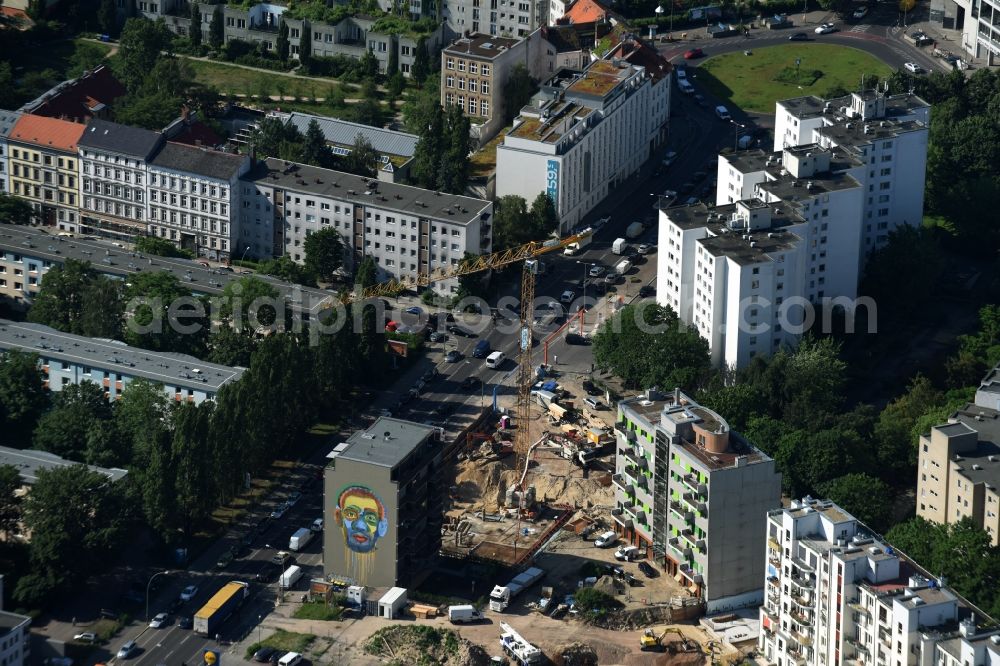 Aerial image Berlin - Construction site with development works and embankments works of Conex GmbH in the Heinrich Heine street in Berlin