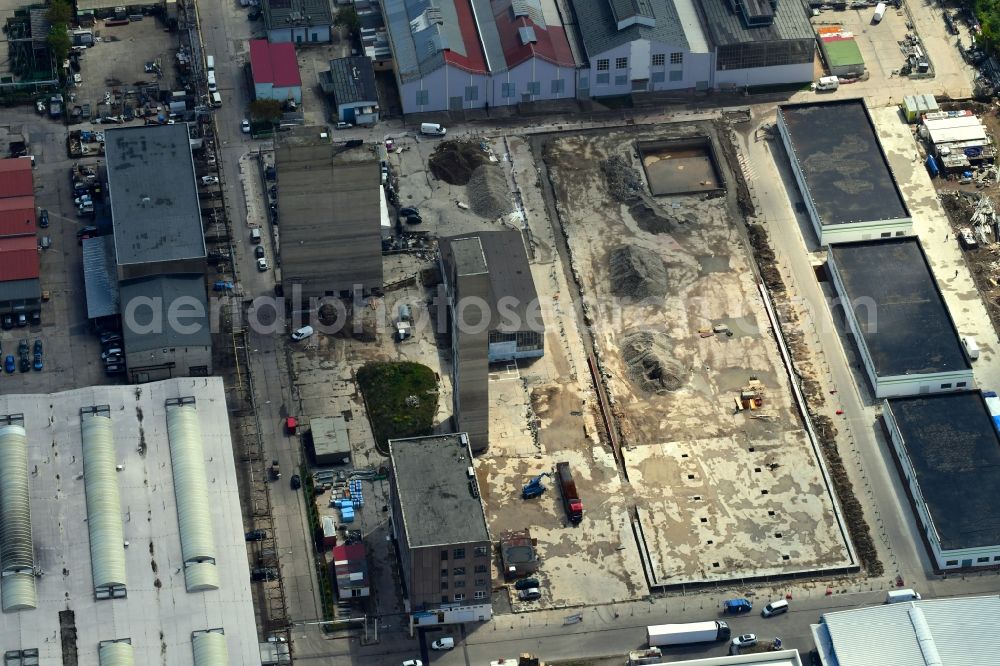 Berlin from above - Construction site with development works and embankments works on Gelaende of Dong Xuan Center on Reinhardsbrunner Strasse in the district Lichtenberg in Berlin, Germany