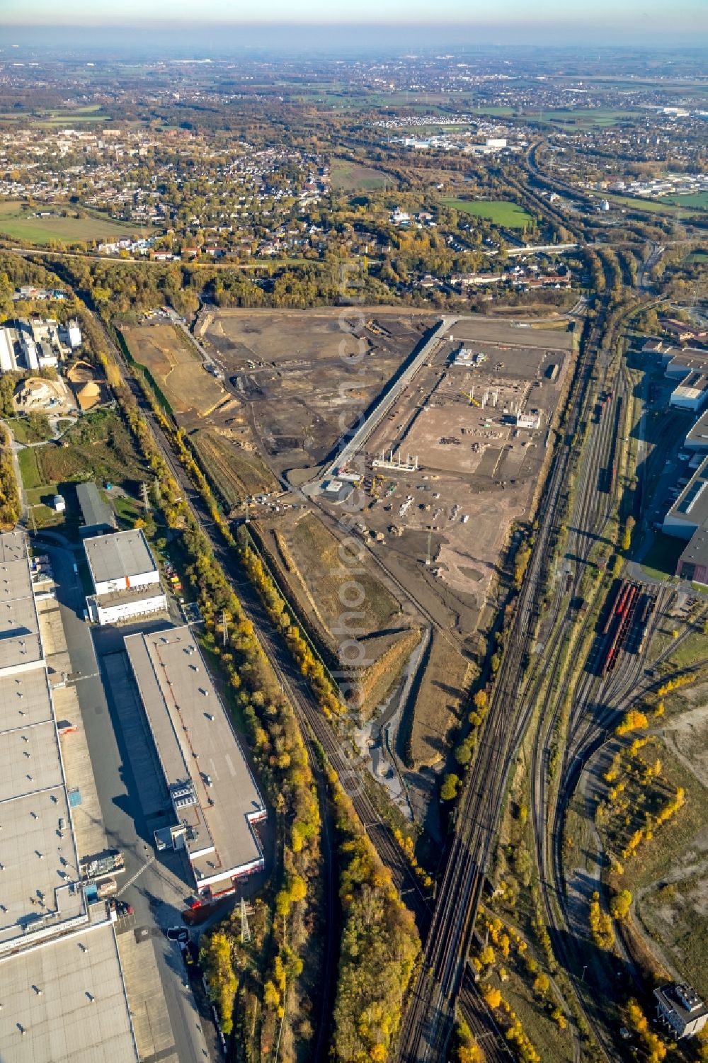 Aerial image Dortmund - Construction site with development works and embankments works auf dem Gelaende des ehemaligen Hoeschgelaendes in Dortmund in the state North Rhine-Westphalia