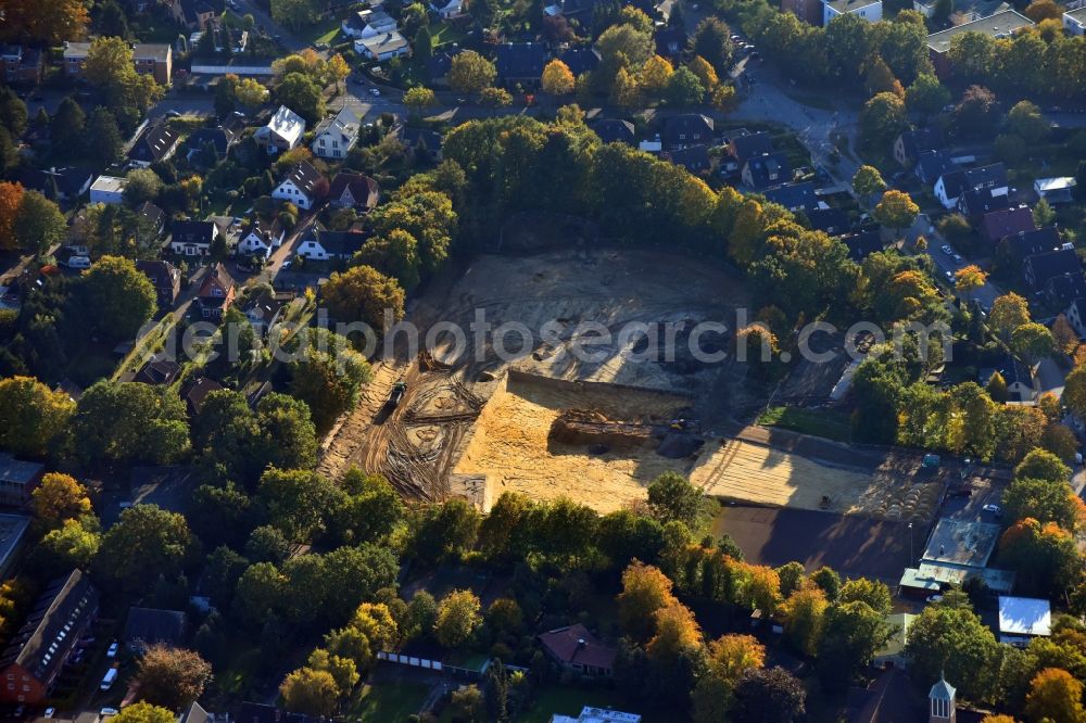 Hamburg from above - Construction site with development works and embankments works on Gelaende the formerly Sportplatzes on Flurstrasse in the district Altona in Hamburg, Germany