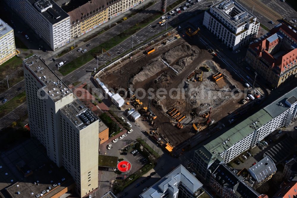 Leipzig from the bird's eye view: Construction site with development and landfill works on the site of the future Saechsische Aufbaubank (SAB) in Leipzig, Saxony