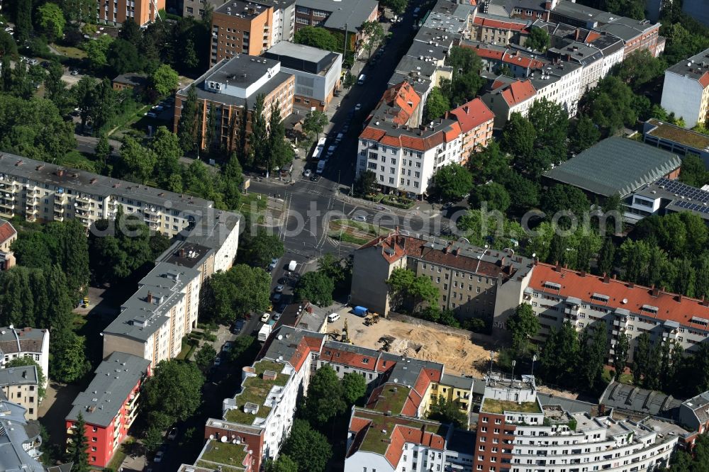 Aerial photograph Berlin - Construction site at Koloniestrasse 11 in Wedding district of Berlin, Germany