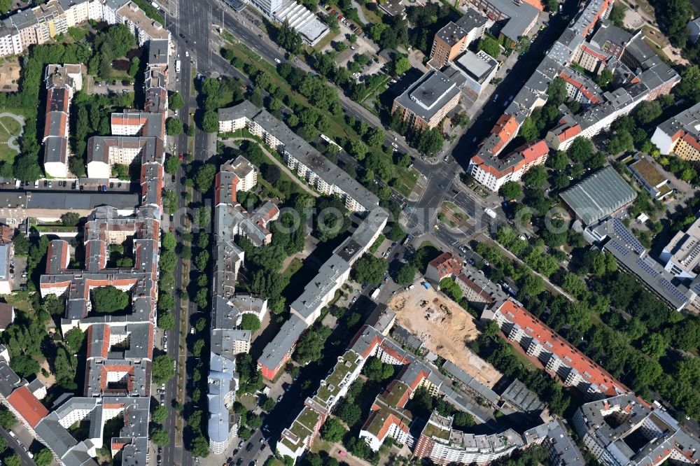 Aerial image Berlin - Construction site at Koloniestrasse 11 in Wedding district of Berlin, Germany