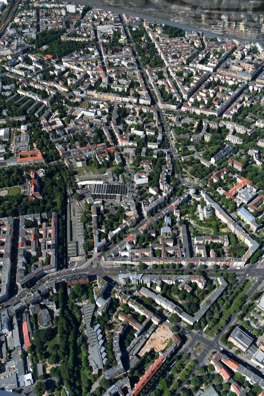 Aerial photograph Berlin - Construction site at Koloniestrasse 11 in Wedding district of Berlin, Germany