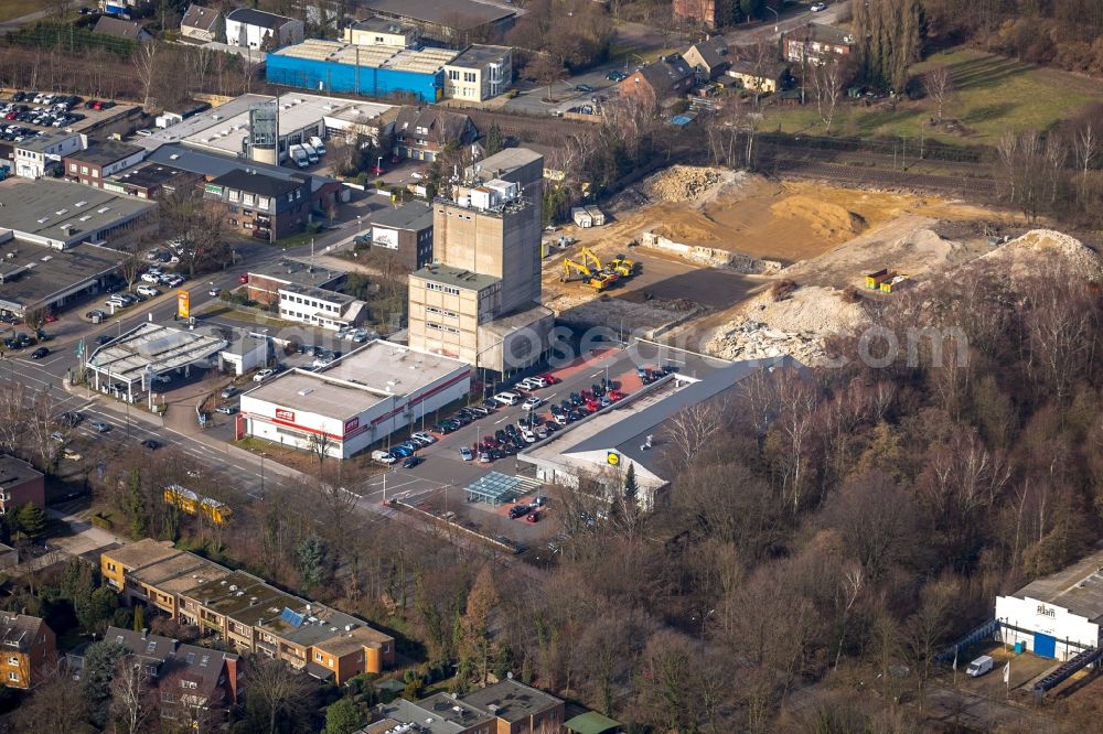 Gelsenkirchen from the bird's eye view: Construction site with development works and embankments works on Lindenstrasse in Gelsenkirchen in the state North Rhine-Westphalia, Germany