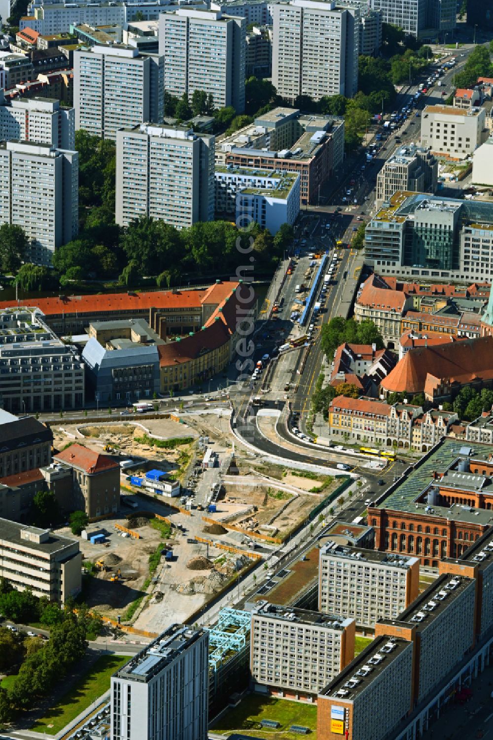 Berlin from the bird's eye view: Construction site with development works and embankments works as part of the reconstruction project on Molkenmarkt overlooking Rotes Rathaus along the Grunerstrasse in the district Mitte in Berlin, Germany