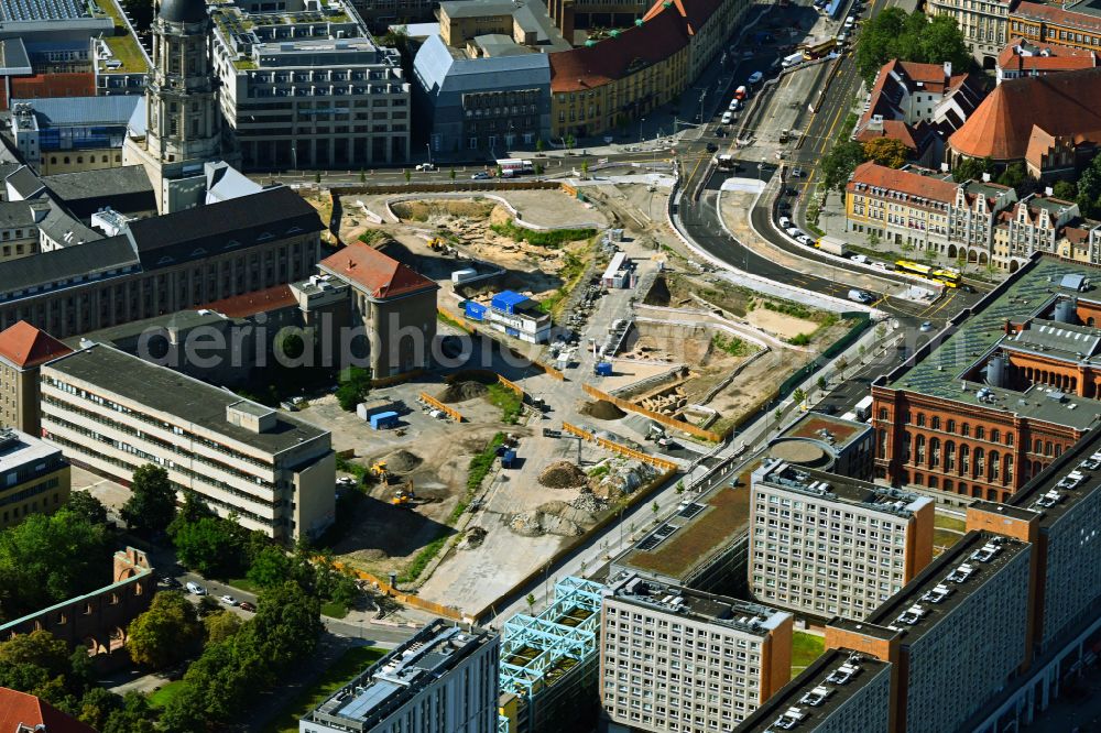 Aerial image Berlin - Construction site with development works and embankments works as part of the reconstruction project on Molkenmarkt overlooking Rotes Rathaus along the Grunerstrasse in the district Mitte in Berlin, Germany