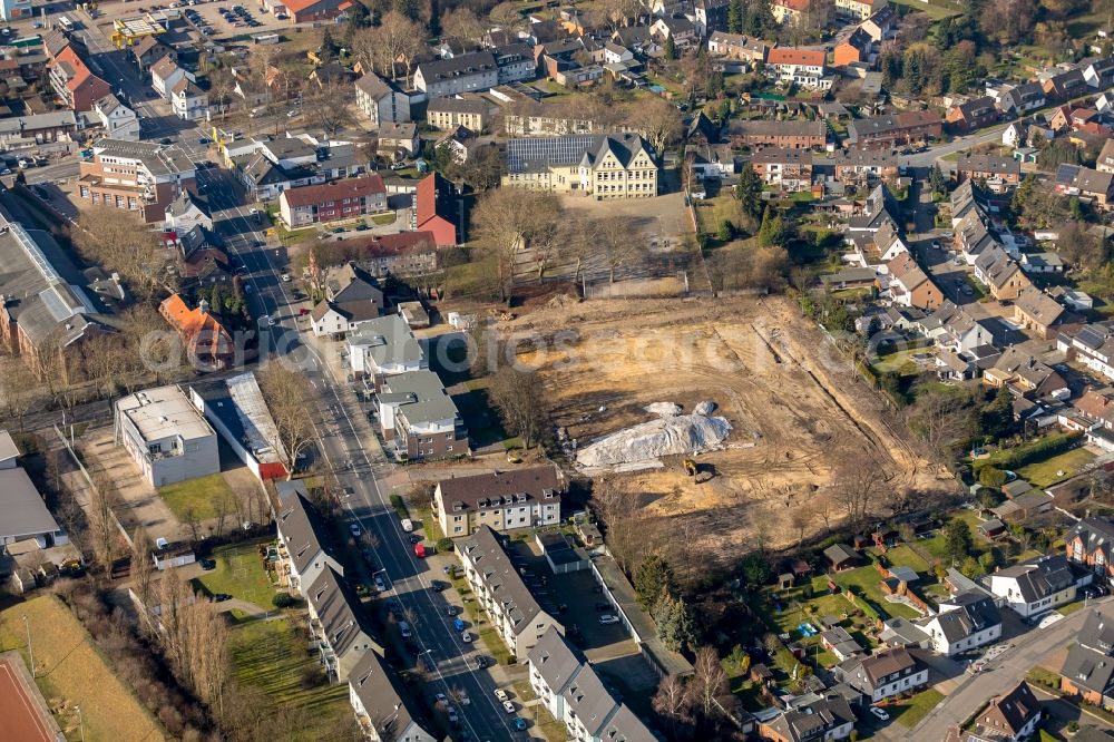 Aerial photograph Bottrop - Construction site with development works and embankments works fuer eine Neubausiedlung on Horster Strasse in Bottrop in the state North Rhine-Westphalia, Germany