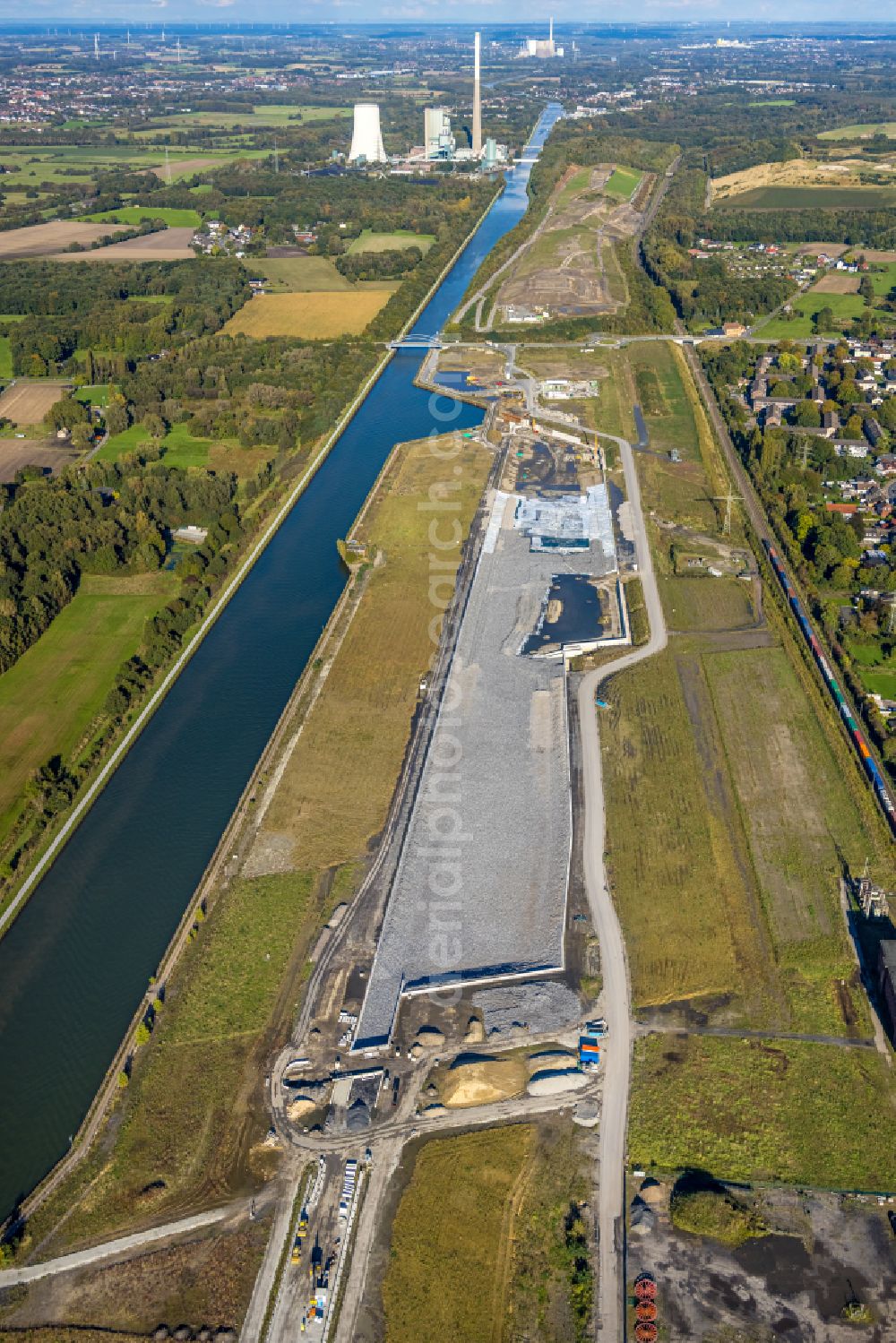 Aerial image Bergkamen - Construction site with development, foundation, earth and landfill works Wasserstadt Aden in Bergkamen in the state North Rhine-Westphalia, Germany