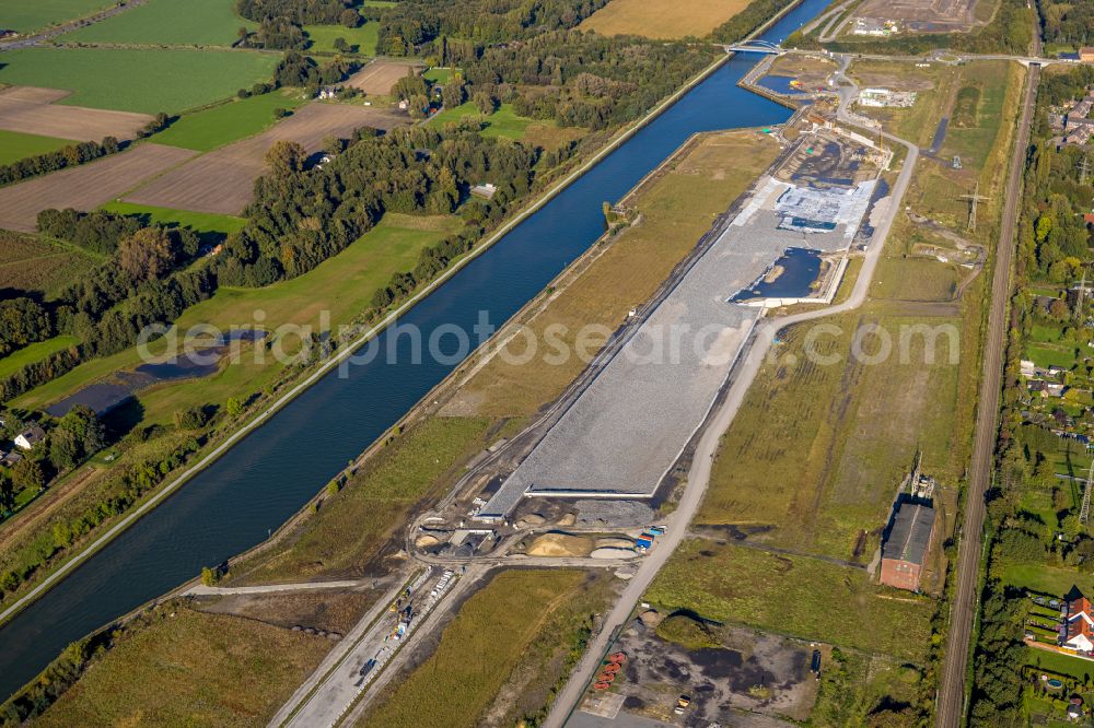 Bergkamen from above - Construction site with development, foundation, earth and landfill works Wasserstadt Aden in Bergkamen in the state North Rhine-Westphalia, Germany