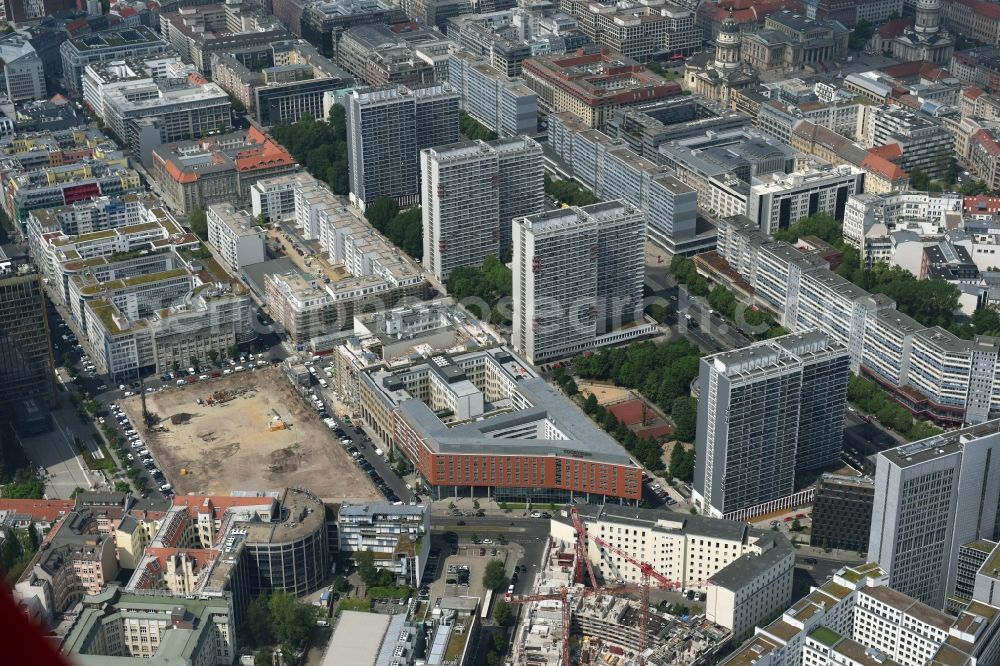 Aerial photograph Berlin - Construction site with pile foundation work for the foundation plate of the new building Axel Springer Campus - OMA to Krausenstrasse - Schuetzenstrasse in Berlin