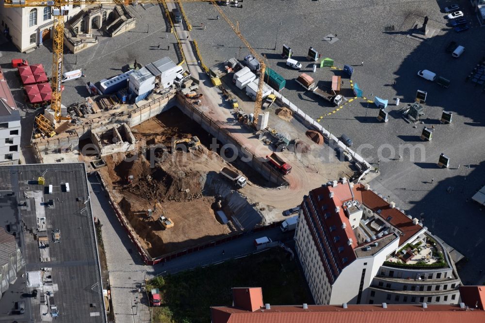 Aerial photograph Dresden - Construction site with piling works for the foundation slab of a new building Neumarkt - Palais of USD Immobilien GmbH in Dresden in the state Saxony