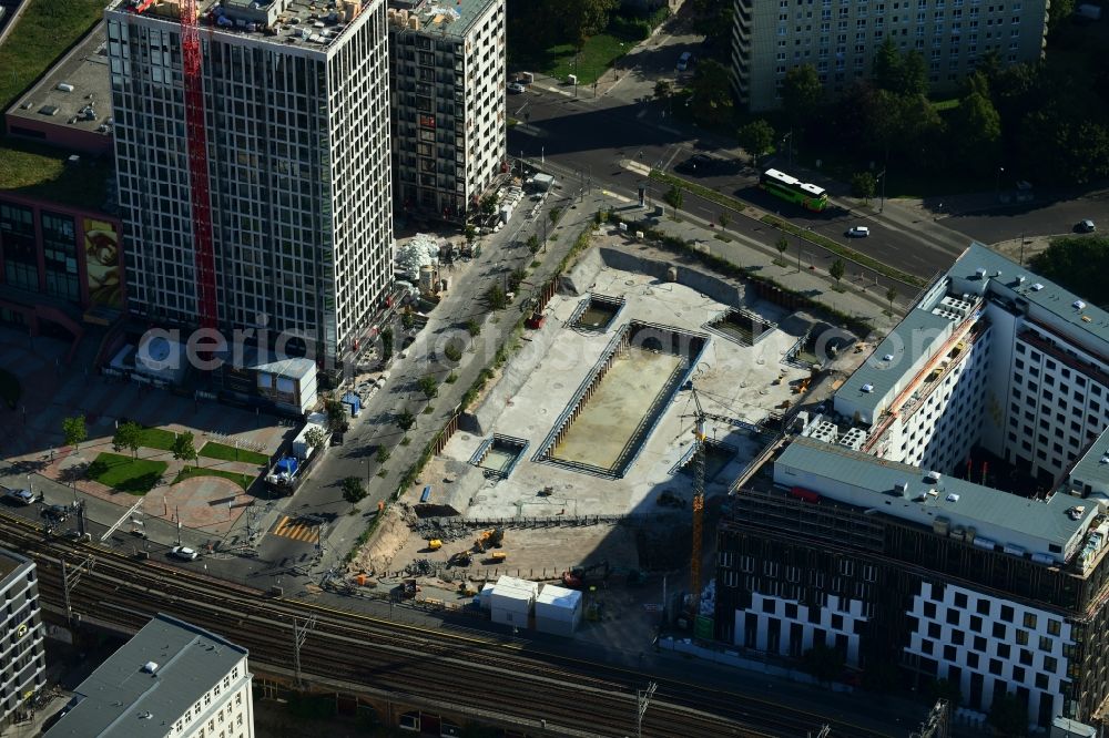 Aerial photograph Berlin - Construction site with piling works for the foundation slab of a new building on Voltairestrasse - Alexanderstrasse - Dircksenstrasse in the district Mitte in Berlin, Germany