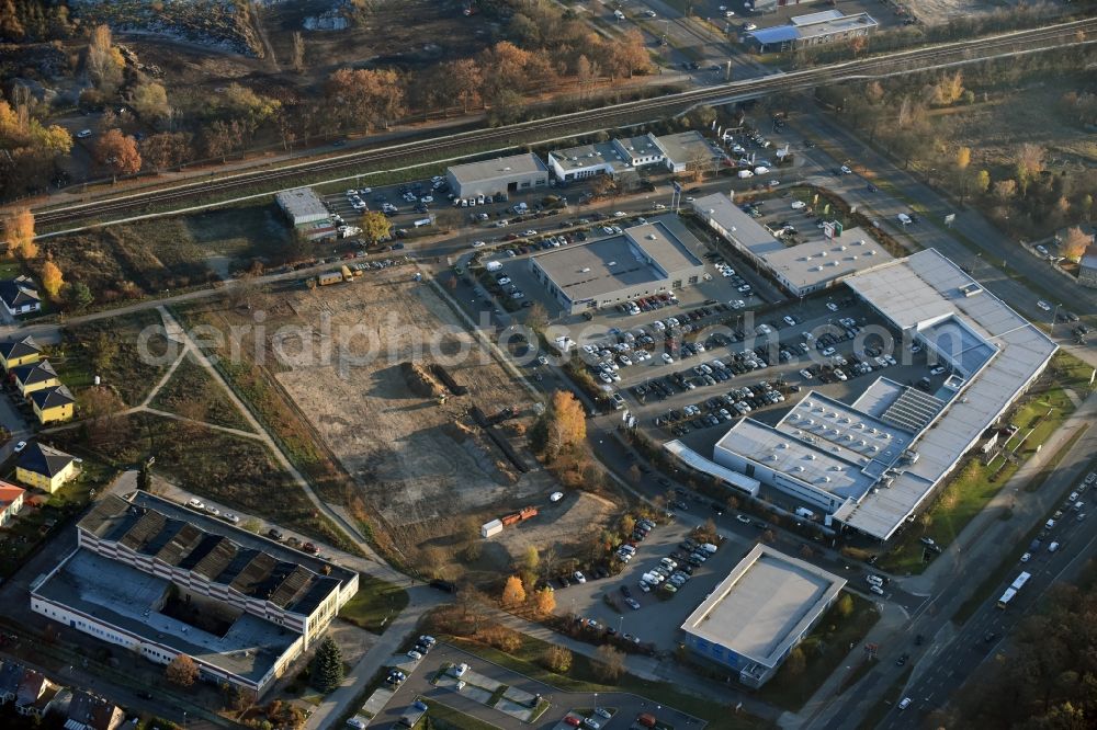 Aerial image Berlin - Construction site for the new building of Asylum accommodation buildings Dingolfinger Strasse - Walsheimer Strasse in Berlin