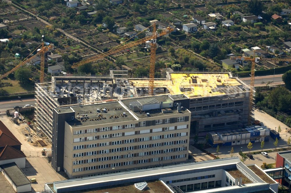 Magdeburg from above - Construction site of Building complex of the Institute Leibniz-Institut fuer Neurobiologie on Brenneckestrasse in Magdeburg in the state Saxony-Anhalt, Germany