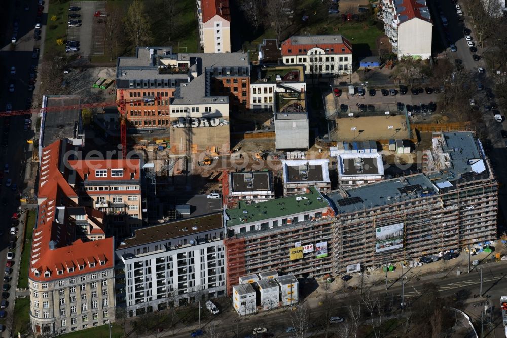 Aerial photograph Leipzig - Gutted buildings on the area of a former printing plant in Leipzig in the state Saxony. The old buildings are part of a housing project