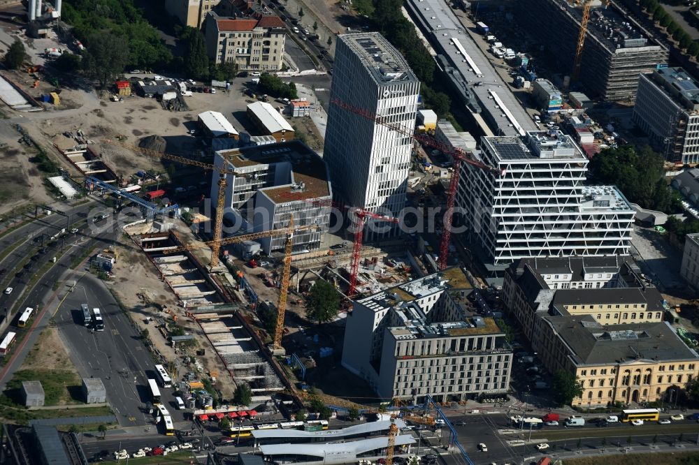 Aerial photograph Berlin - Construction site for the new Europacity on Heidestrasse in Berlin in Germany. View of the Southern area of the new business and residential quarter. A tunnel for the S 21 rail line is being completed as well