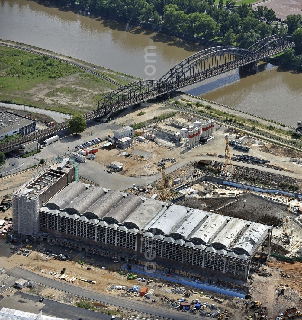 Aerial photograph Frankfurt am Main - High-rise construction of the twin towers of the ECB's headquarters in Frankfurt / Main in Hesse. The new headquarters of the European Central Bank is a design by the architects of Coop Himmelb (l) au