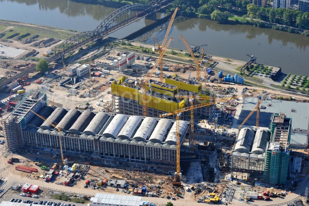 Aerial photograph Frankfurt am Main - High-rise construction of the twin towers of the ECB's headquarters in Frankfurt / Main in Hesse. The new headquarters of the European Central Bank is a design by the architects of Coop Himmelb (l) au