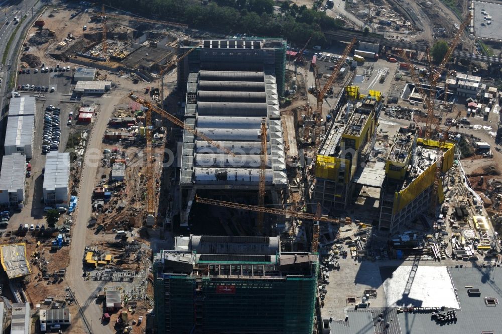 Aerial image Frankfurt am Main - High-rise construction of the twin towers of the ECB's headquarters in Frankfurt / Main in Hesse. The new headquarters of the European Central Bank is a design by the architects of Coop Himmelb (l) au