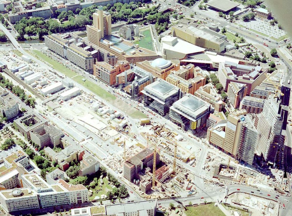 Aerial photograph Berlin - Tiergarten - Baustelle der HVB-Projekt am Potsdamer Platz in Berlin-Tiergarten.