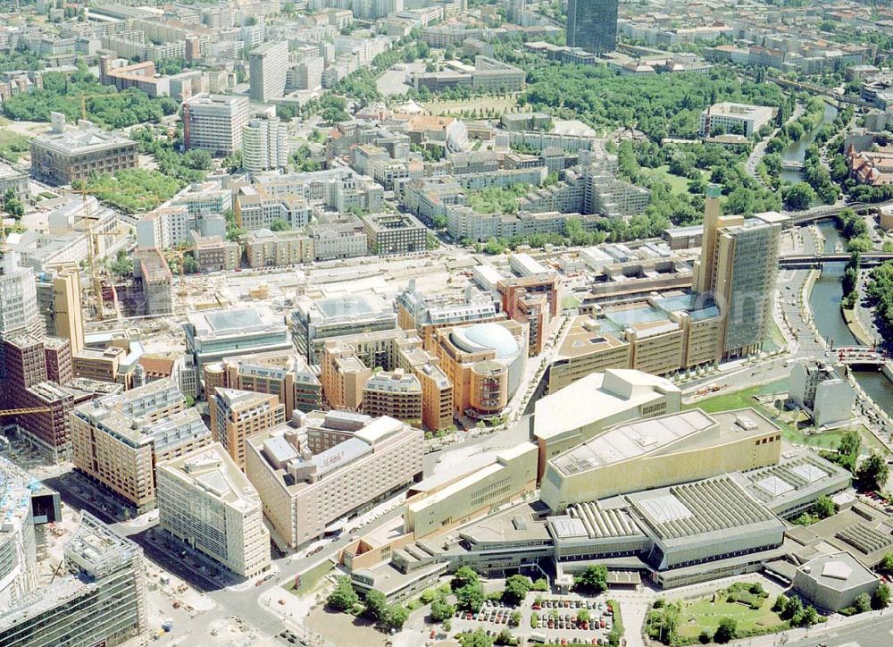 Berlin - Tiergarten from above - Baustelle der HVB-Projekt am Potsdamer Platz in Berlin-Tiergarten.