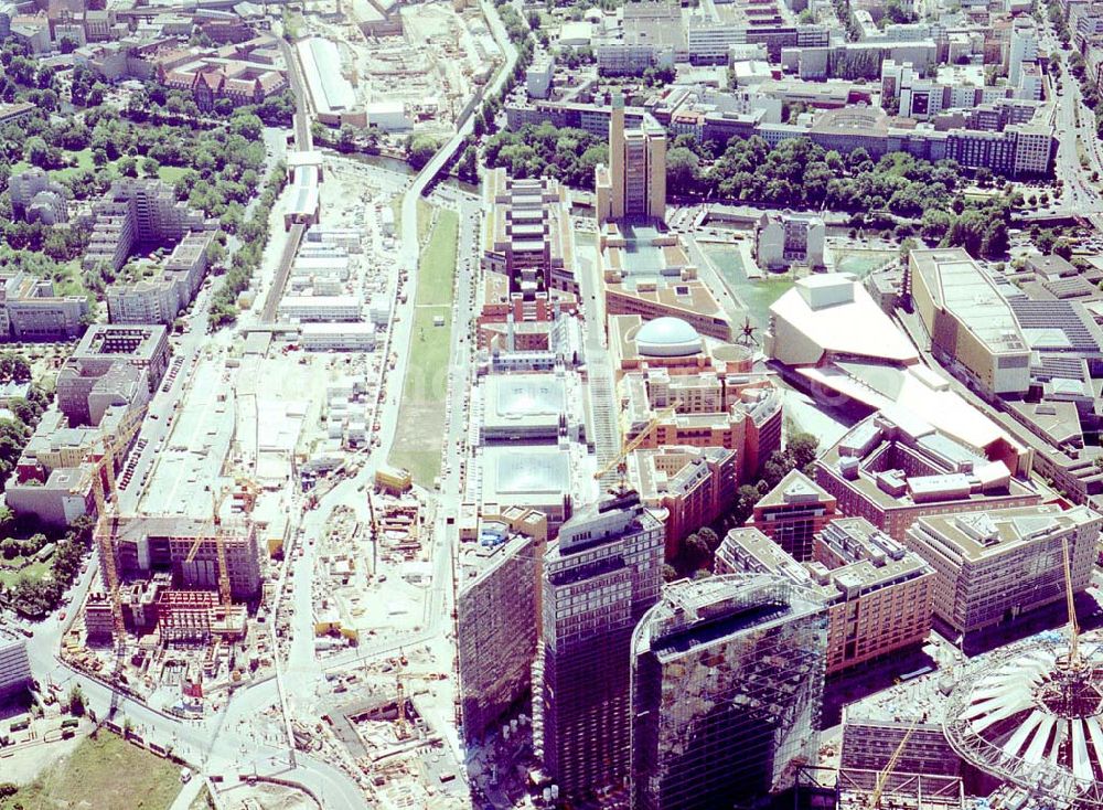 Berlin - Tiergarten from the bird's eye view: Baustelle der HVB-Projekt am Potsdamer Platz in Berlin-Tiergarten.