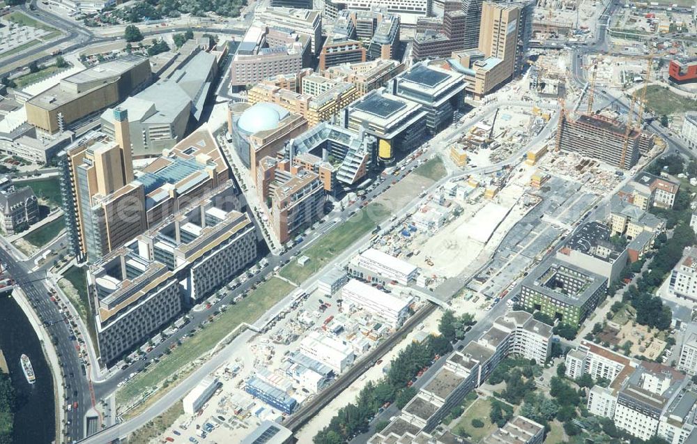 Berlin - Tiergarten from the bird's eye view: Baustelle der HVB-Projekt am Potsdamer Platz in Berlin-Tiergarten.