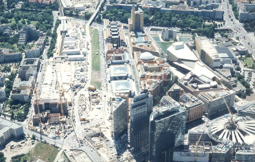 Aerial image Berlin - Tiergarten - Baustelle der HVB-Projekt am Potsdamer Platz in Berlin-Tiergarten.