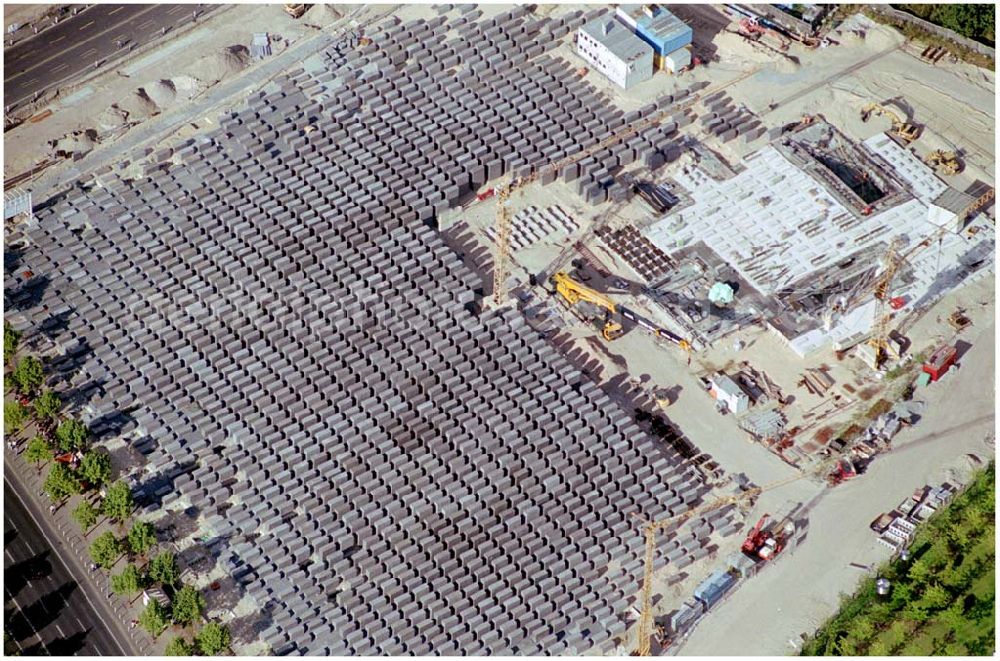 Aerial image Berlin - View of the Holocaust memorial in Berlin Mitte. It is a monument for those under the rule of the german in the Holocaust murdered Jews