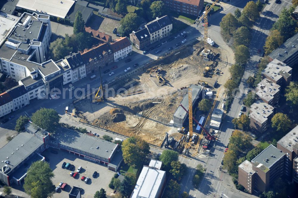 Aerial image Hamburg - Blick auf die Baustelle des Jessenquartier in Hamburger Stadtteil Altona. Die cds Wohnbau Hamburg GmbH hat hier ein Verwaltungsgebäude aus den 1960er Jahren abgerissen und errichtet nun an diesem Standort soll ein vier- bis sechsgeschossiger Wohnneubau mit einem großzügigen Innenhof. Insgesamt sollen 162 neue Wohnungen errichtet werden. View of the construction site of the Jesse Quarter in Hamburg's Altona district. The housing should cds Hamburg GmbH has here an administrative building from the 1960s demolished and is now built on that site, a four-to six-story residential building with a spacious courtyard.