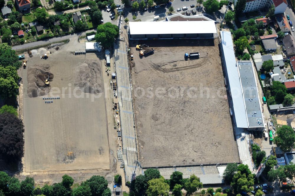 Potsdam Babelsberg from the bird's eye view: Baustelle vom Umbau des Karl-Liebknecht-Stadion in Babelsberg. Das Fußball-Stadion ist Heimspielstätte des SV Babelsberg 03 und des 1. FFC Rurbine Potsdam. Construction site of the rebuilding of the Stadium Karl-Liebknecht in Babelsberg.