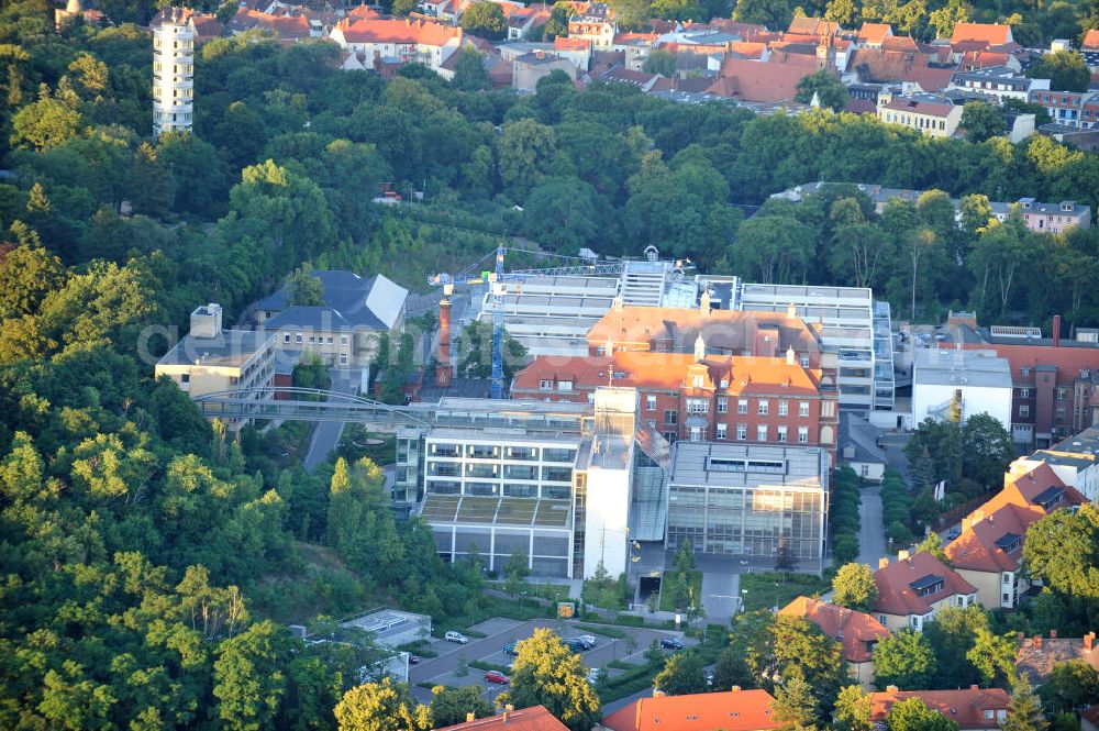 Brandenburg from the bird's eye view: Blick auf die Baustelle vom Neubau am Klinikum / Klinik / Krankenhaus Brandenburg. View of the construction site from the clinic / hospital Brandenburg. Beteiligte Firmen sind die BATEG Ingenieurbau GmbH, GENIUS IB.