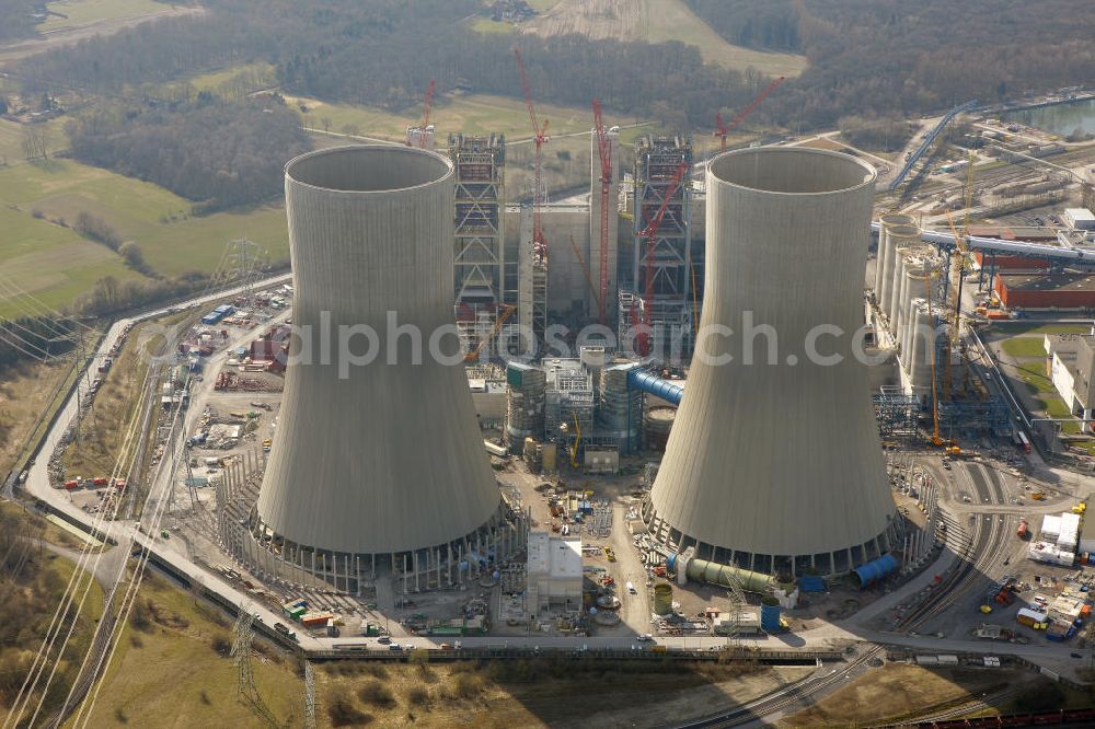 Aerial image Hamm - Kraftwerk / Kohlekraftwerk Westfalen im Stadtteil Hamm-Uentrop mit dem ehemaligen Kernkraftwerk KKW / AKW THTR-300 in Nordrhein-Westfalen NRW. Powerhouse / coal power station in the district Hamm-Uentrop with the former nuclear power station NPS / atomic plant THTR-300 in North Rhine-Westphalia.