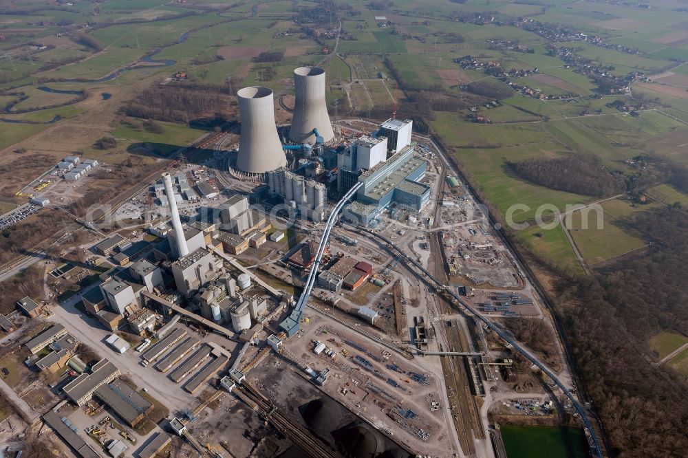 Hamm from the bird's eye view: Construction site at the powerhouse / coal power station in the district Hamm-Uentrop with the former nuclear power station NPS / atomic plant THTR-300 in North Rhine-Westphalia