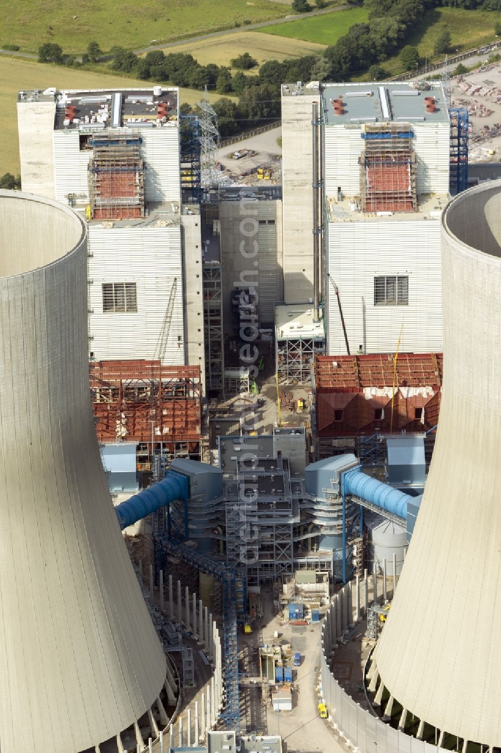 Hamm from the bird's eye view: Construction site at the powerhouse / coal power station in the district Hamm-Uentrop with the former nuclear power station NPS / atomic plant THTR-300 in North Rhine-Westphalia