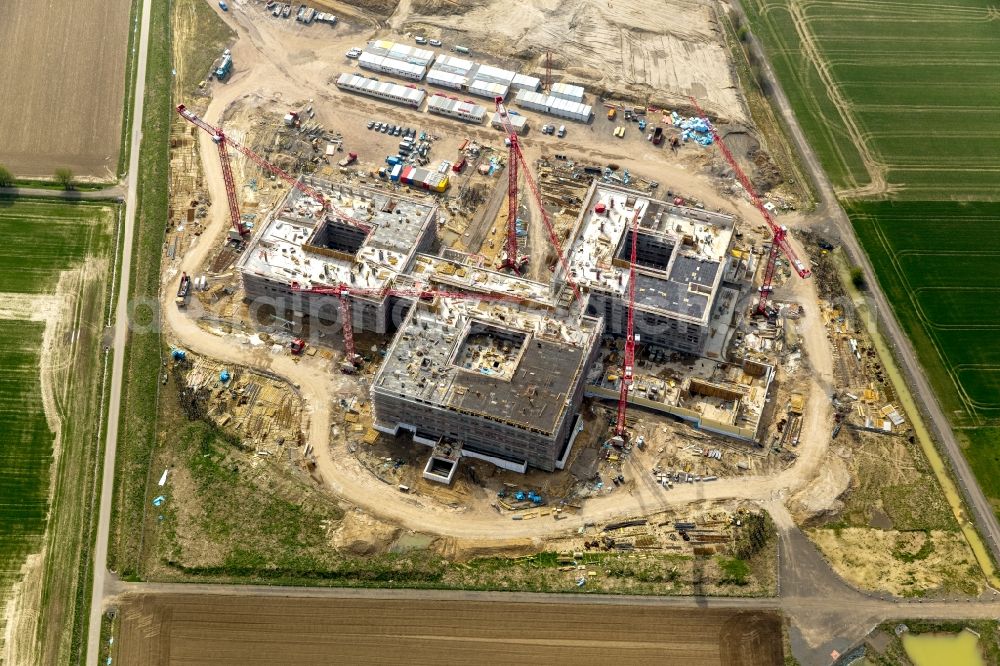 Obernkirchen from the bird's eye view: Construction site on the hospital grounds to build a new hospital for the total Schaumburg district of Upper churches in Lower Saxony